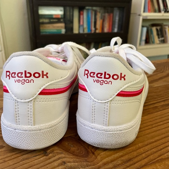 Pink/red Reebok women’s size 9 - Picture 4 of 4